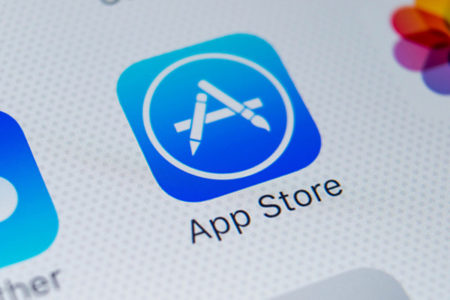 В Apple рассказали, почему украинцам придется доплачивать при покупке приложений в App Store