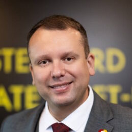 Костянтин Кошеленко