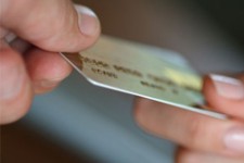 Европейские страны отказываются от платежных карт с магнитной лентой