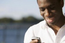 Новый мобильный кошелек угрожает монополии M-Pesa в Африке