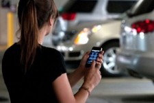 В Женеве представили услугу мобильных платежей за оплату парковки