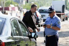 Харьковским гаишникам выдали мобильные терминалы для оплаты штрафов