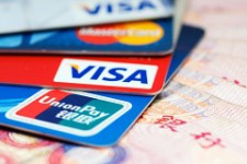 Китай наконец открыл внутренний рынок для Visa и MasterCard