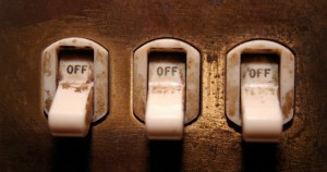 Visa и MasterCard снова отключили российские банки