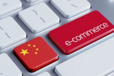 Китайские торговцы массово идут в онлайн