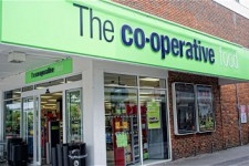Британцы платили за покупки дважды из-за сбоя в сети супермаркетов