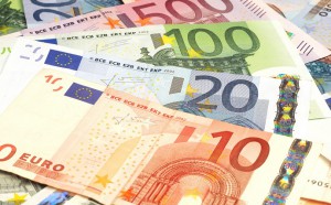 euro_banknotes