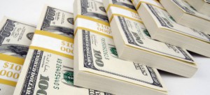 Украинцы снова активно покупают доллар