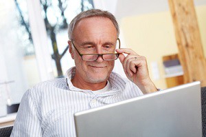 Люди старшего поколения становятся активными интернет-покупателями