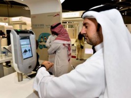 В Дубае проездные на транспорт заменят часами