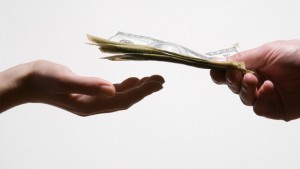 Лицензии на обмен валют получили 8 небанковских учреждений