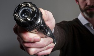 Amazon незаконно продает оружие