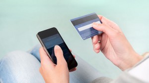 Украинцы могут переводить деньги с карты на карту с помощью Telegram-бота Коли