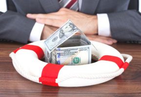 Советы юриста: как обезопасить себя от недобросовестных банков