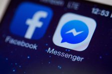Обновление в Facebook: платежи через Messenger