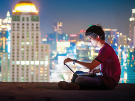 Интернет-карты против пластиковых карт: что предпочитают пользователи?