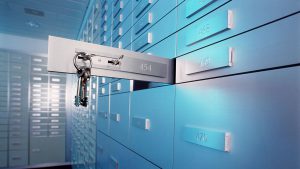 Вместо матраса: 6 фактов о банковских сейфах (инфографика)