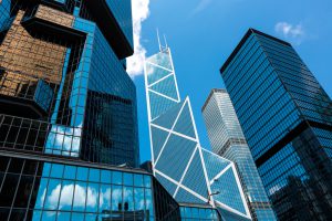 Известная криптобиржа переехала в один из самых дорогих офисов мира