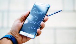 Смартфоны Galaxy Note7 запретили в самолетах