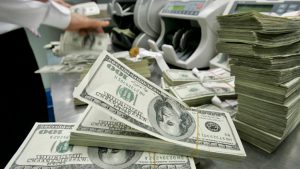 В Украине увеличилось количество фальшивой валюты