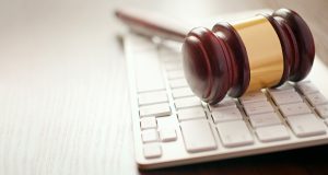 Аукцион на миллиард: имущество банков-банкротов распродадут