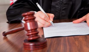 Суд запретил ликвидацию неплатежеспособного банка