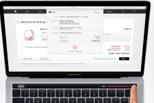 Apple представила новый MacBook Pro с Touch ID для Apple Pay