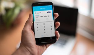 Одолжить у соседа: украинцы могут брать микрокредит прямо с мобильного