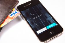 Visa и Uber намерены стимулировать рост безналичных платежей в Украине