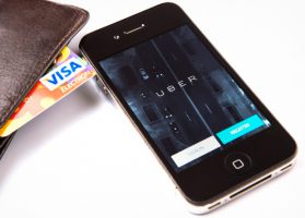 Visa и Uber намерены стимулировать рост безналичных платежей в Украине