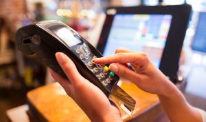 Безналичные платежи в Украине бьют рекорды