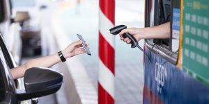 Безналичный курорт: Гоа полностью откажется от наличных