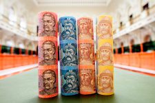 Масса денег: депозиты в украинских банках растут