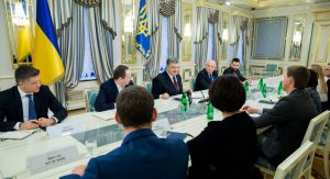 Президент подписал закон про экспорт услуг: что получил бизнес