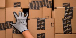 Amazon создаст 15 тыс рабочих мест в Европе