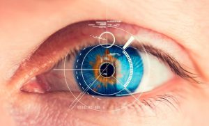 Клиенты еще одного банка смогут снимать наличку в ATM с помощью сканирования глаз