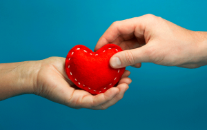 Бесконтактная благотворительность: мобильным приложениям нашли новое применение