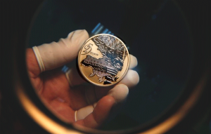 В мире растет спрос на украинские монеты