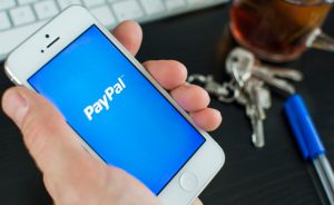 В App Store добавили платежи через PayPal