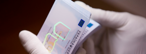 Банки против ID: финучреждения не принимают ID-карты украинцев