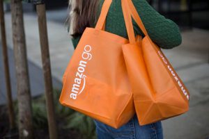 Amazon запускает свои инновационные магазины без касс в Европе