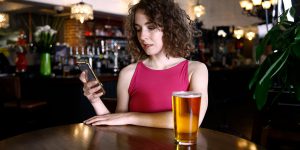 Ты пьян, иди домой: новое приложение блокирует карту нетрезвого пользователя