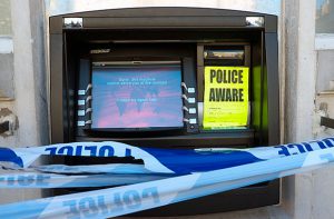 Европейская полиция ликвидировала группу банкоматных мошенников