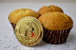 Польский сервис доставки еды начал принимать биткоин