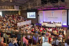 Европейские церкви переходят на бесконтактные пожертовования