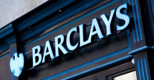 Один из крупнейших банков вводит выходные дни для мобильного и интернет-банкинга