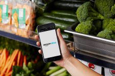 Голосовой помощник Amazon Alexa поможет с покупкой продуктов питания
