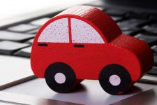 Банкиры в e-commerce: DBS Bank начал продавать автомобили онлайн