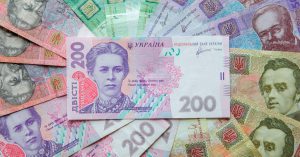 Московская биржа прекратит торги парой гривна-рубль