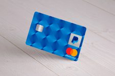 PayPal выпустил кредитную карту для расчетов в магазинах